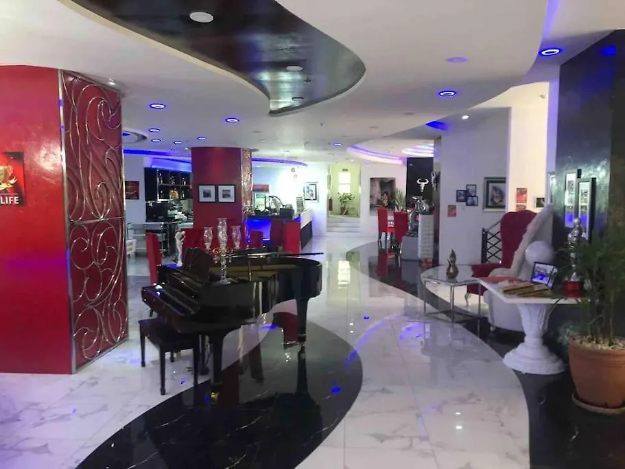 Kandi Palace, 2-Bedroom Serviced Apartment 安吉利斯